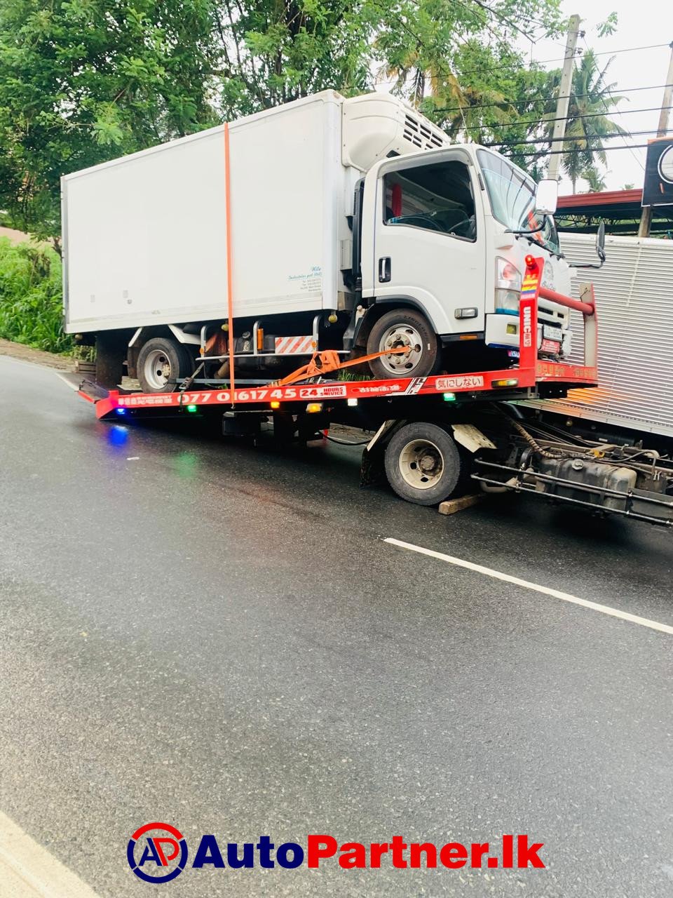 Recovery and Car Carrier in Dambulla