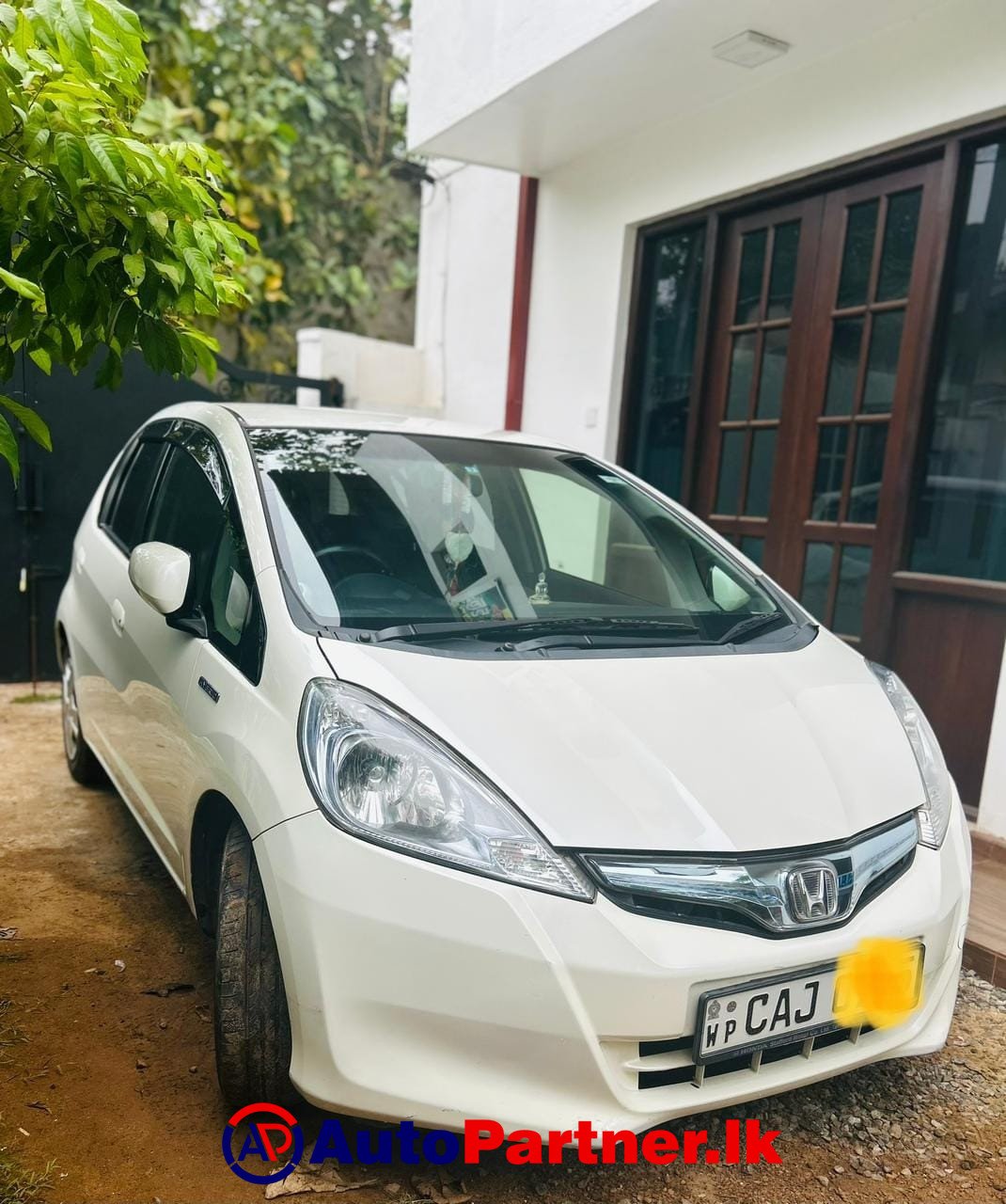 Windscreen and Headlight Polishing Homagama