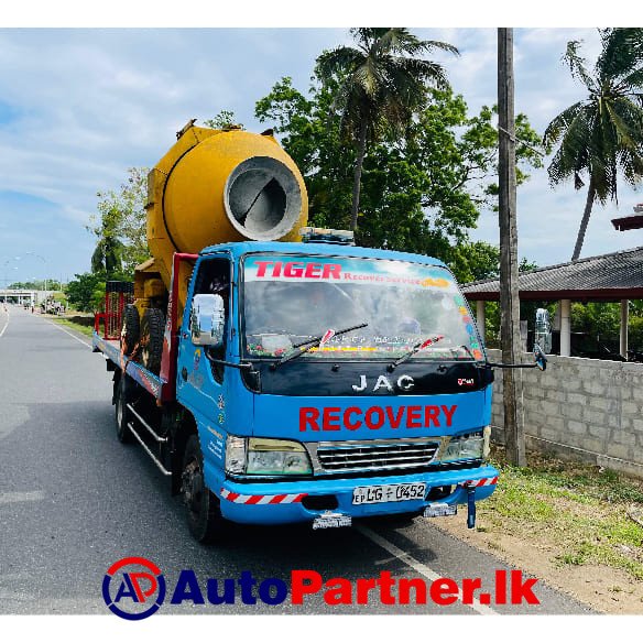 Car Carrier and Recovery Service in Barawakumbuka