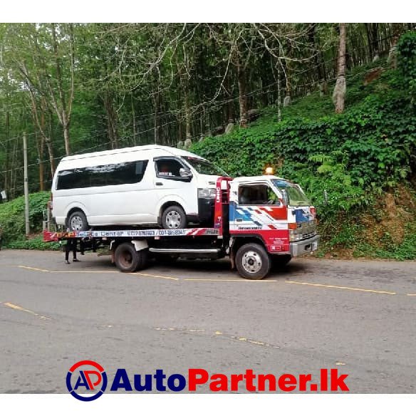 Car Carrier and Recovery Service in Kahathuduwa