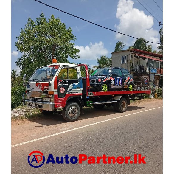 Car Carrier and Recovery Service in Piliyandala