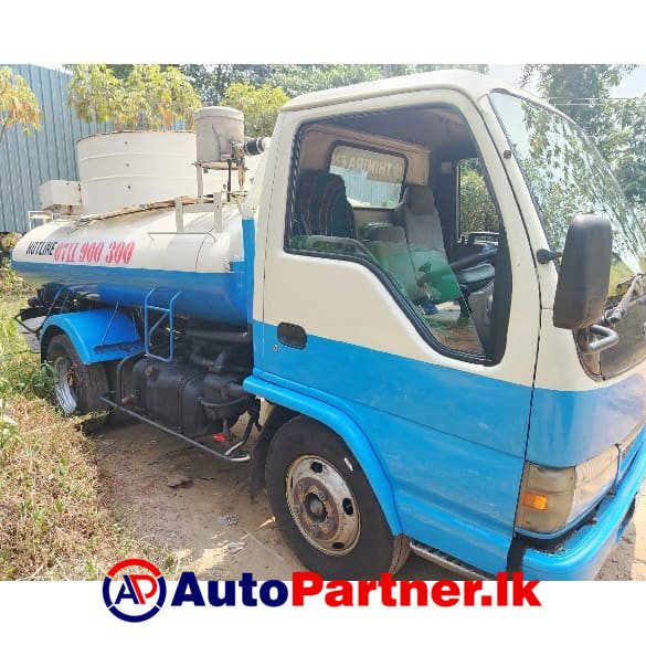 Gully Bowser Service in Narammla Kurunegala