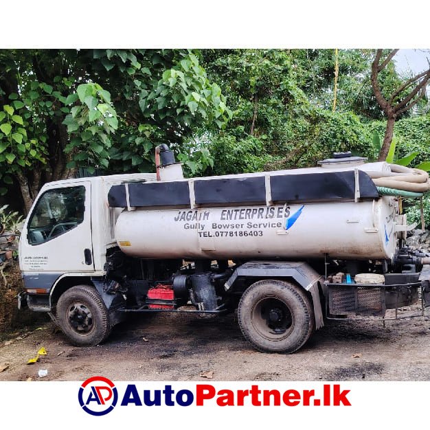 Gully Bowser Service in Bulathsinhala